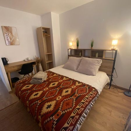 B&B Du Clos Menil Аньер-сюр-Сен Экстерьер фото